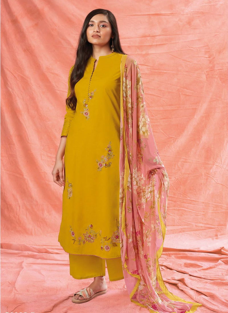 Kriti 2002 Printed Designer Salwar Suits Catalog
